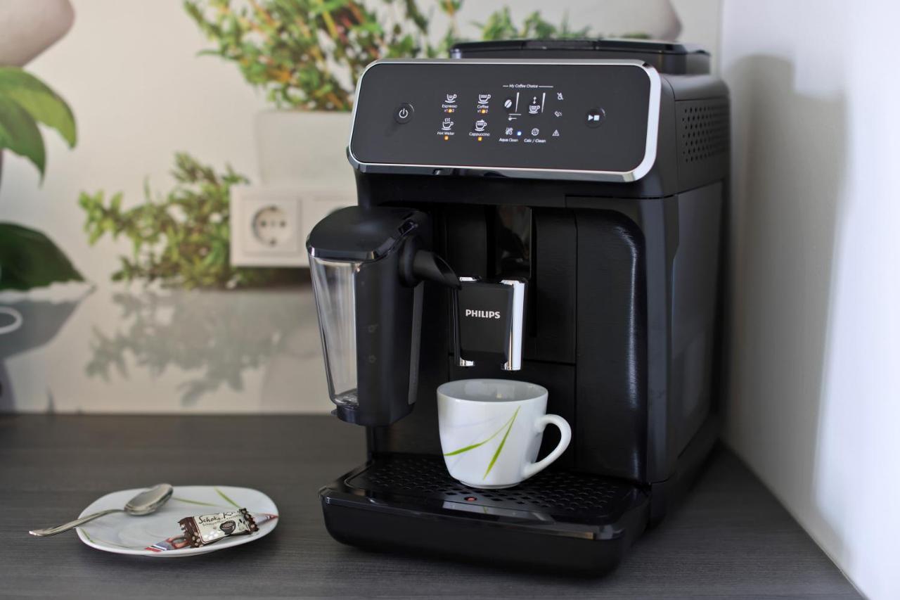 Modern Und Neu, Top Ausstattung Mit Kaffeevollautomat, 2X Netflix-Tv, Lueftungsanlage, Geschirrspueler Wallerfangen Zewnętrze zdjęcie